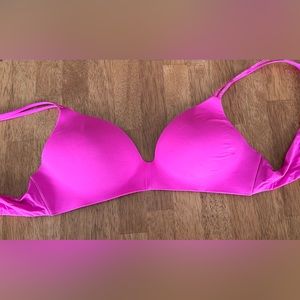 Victoria Secret Wireless Bra